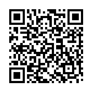 就在最危机的时刻夏天将小女孩推了出去二维码生成