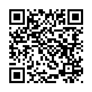 就在熊孩子等人挡住了第一波冰针二维码生成