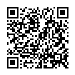 就在石破空紧张着看着石灵海和黄天战斗的时候二维码生成