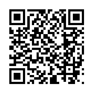 就在这超级巨人朝着那五行圣灵冲去的瞬间二维码生成