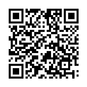 就在风天翔感叹命运对这对母女的不公时二维码生成