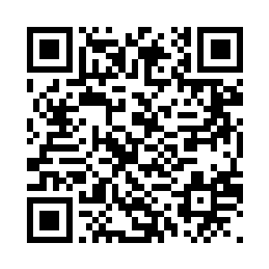 就好像他是一个非常成功的父亲一样二维码生成