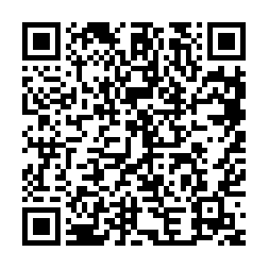 就好像传媒行业仅仅因为一个微不足道的超市小报就毁于一旦了一般二维码生成