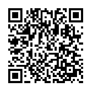 就好像守护骑士激发手中宝剑上附着的神术一样二维码生成