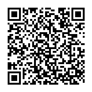 就将你们司空家的藏宝图和在多国之内的商铺据点和行商路线图拿出来二维码生成