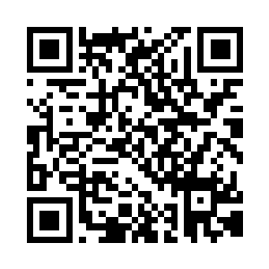 就已经冲到了距离自己最近的一个警察面前二维码生成