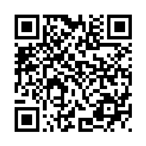 就已经出现在身形爆退的苏醒身前二维码生成