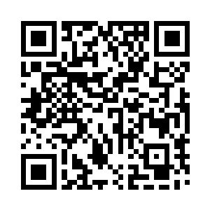 就感觉丁羽用指甲在纸张上面划弄了两下二维码生成