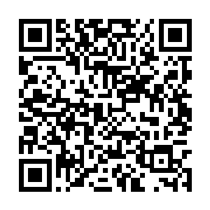 就是从乖巧斯文的女儿口中居然能吐出勾引两个字二维码生成