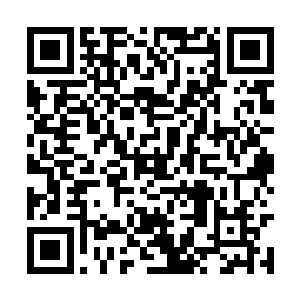 就是可以将两个单独开辟分割出来的空间进行叠加二维码生成