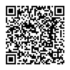 就是因为这个名不见经传的小县里作为所有货物接洽和分配的中转站二维码生成