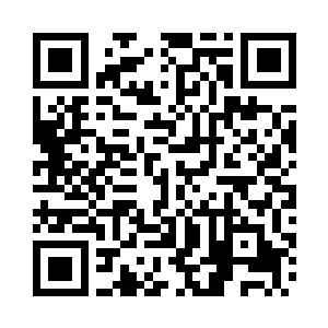 就是她的老爹和娘亲也以同样的目光看着她二维码生成