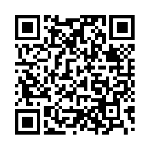 就是安安带过来的那几名大学生志愿者二维码生成