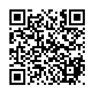 就是把舌头伸到彼此的嘴里舔来舔去二维码生成