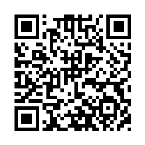 就是看台上正捧腹哈哈大笑的王宣恩二维码生成
