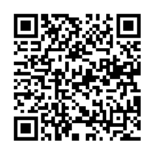 就是评判席和贵宾席上的修士也不时地将目光望向门口二维码生成