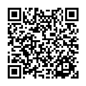就没有多少悬念地走向了所有人都能看得到的方向二维码生成