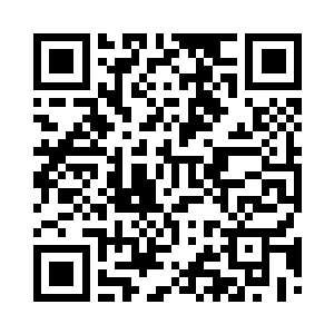 就看到一边菜地上的老爷子还有秦宇二维码生成