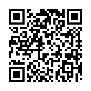 就看到他爬上一架高高的消防水车工作去了二维码生成