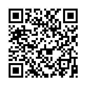 就看到县政fu秘书科的秘书郭亮和一位年轻人二维码生成