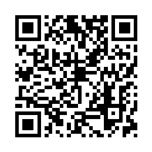 就看见机场路边停了一辆加长的林肯轿车二维码生成