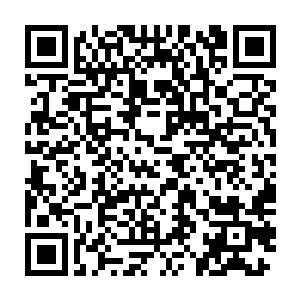 就看见某人脸上暧昧又香烟又猥琐又惊恐又担忧的翻来覆去的精彩表情二维码生成