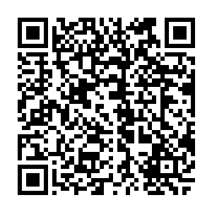 就立即像是丢了魂儿似的恨不得冲上去跪舔……反倒是一脸不在意的讽刺了一句二维码生成