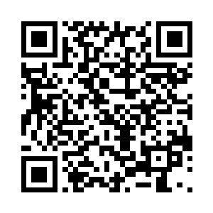 就算他俩都压低了声音不让牟晨菲听见二维码生成