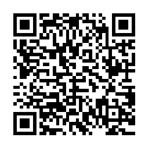 就算有人认出帖子上的名字不是她的也绝不会有人敢赶她走的二维码生成