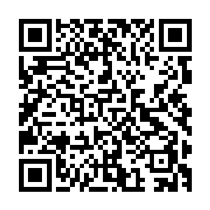 就算渝庆当地的习惯在国内风起云涌的各种婚俗中算很平和的二维码生成