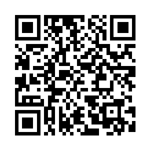 就见一位须发皆白的老者面带微笑二维码生成