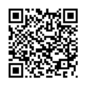 就见成男版的景初推开门进了院子二维码生成