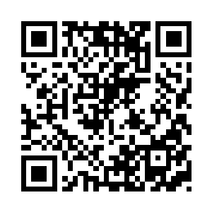 就跑去拿出了几个盒子摆在了我面前二维码生成