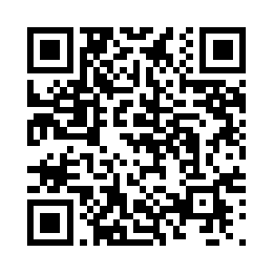 就这般狠狠的撞在了左侧的石壁之上二维码生成