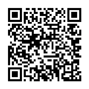 就连地面上的人都感觉自己的视网膜被严重灼伤二维码生成