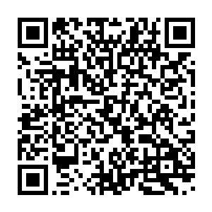 就连躲在凤君曜身后的唐玥也感觉自己的心口犹如被撕裂了一般疼痛二维码生成