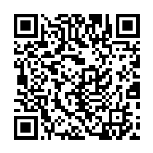 就迫不及待与当初参与打造晶金的炎角匠人们交流了一番二维码生成