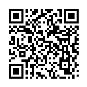 尼尔抬起头就看到了沉默下来的雨果二维码生成