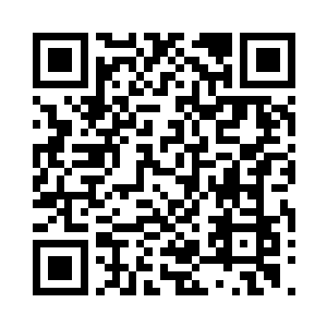 尽管动作依旧笨拙僵硬但并不碍于那份心二维码生成