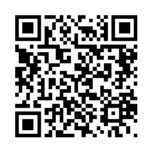 尽管她一直都在使劲的刻意想要隐藏二维码生成