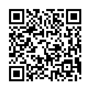 居然多出了三套不知是用什么材质缝成的衣袄二维码生成