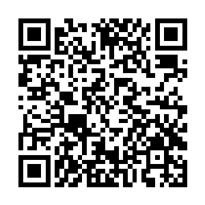 居然慢慢地有了呼吸――按说此人的心脏都已经戳破二维码生成