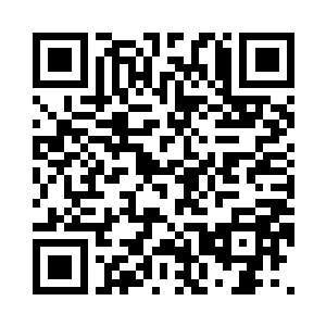 居然能以图形的状态在自己手上活动二维码生成