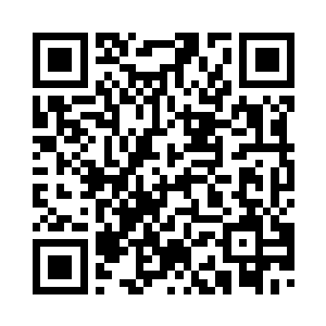 屈磊翻了个身爬了起来整理好衣服二维码生成