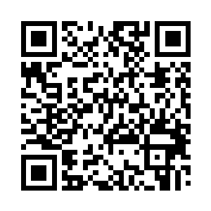 屋里安静的气氛有种让人喘过不气的感觉二维码生成