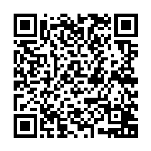 属于上帝的白金光辉和暗影光辉便死死的压制住了这黑色结晶二维码生成