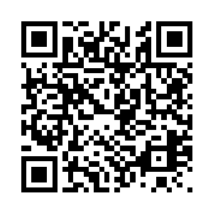 属于陌生脸孔的科林就出现在了现场二维码生成