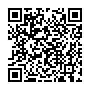 崔勃打出去的子弹很快把救生艇上打出了一溜弹孔二维码生成