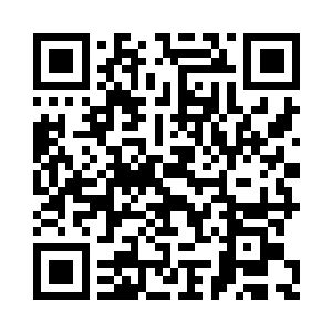 崔妮提手拿手枪直接顶在了史密斯的脑袋上二维码生成