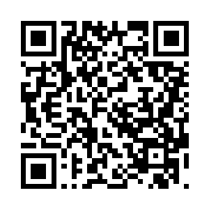 嵌在那张混血儿一样饱满漂亮的小脸上二维码生成